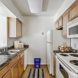 Miramont Apartments