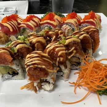 Pandan Leaves - 2 Signature Sushi rolls. - Sushi Bars Near Me - Jacksonville, Florida Pandan Leaves - 2 Signature Sushi rolls. - Sushi Bars Near Me - Jacksonville, Florida