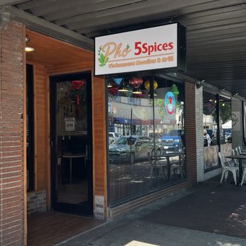 Pho 5Spices - Outside - Vietnamese Near Me - Savannah, Georgia