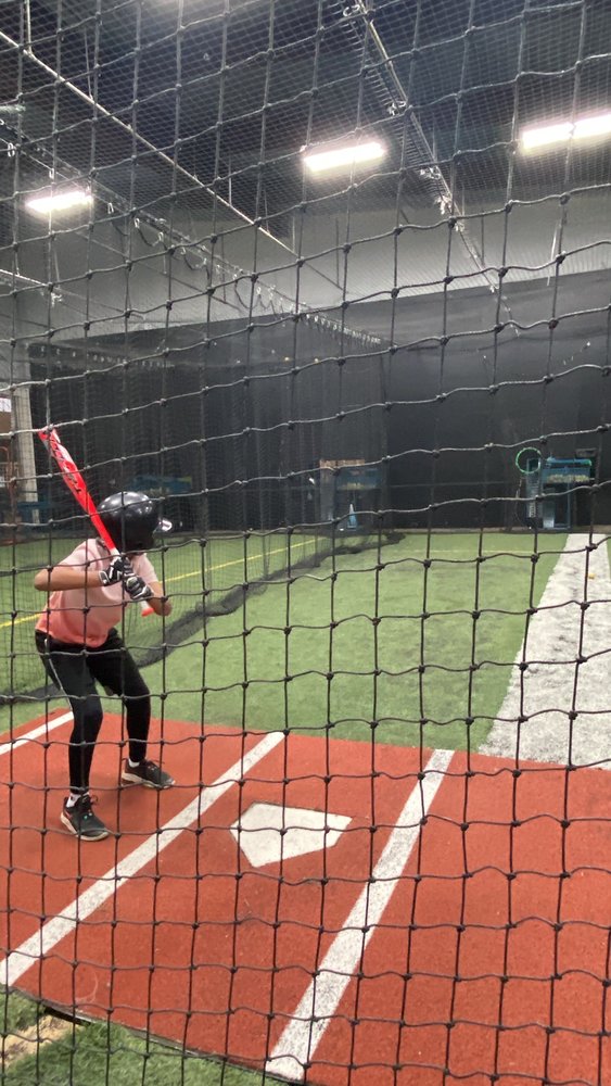 BASES LOADED Updated September 2024 275 Town Center E, Santa Maria