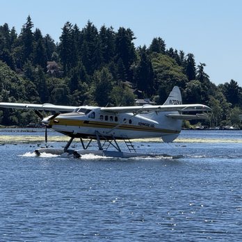 Kenmore Air - Flight Instruction Near Me - Kenmore, Washington Kenmore Air - Flight Instruction Near Me - Kenmore, Washington
