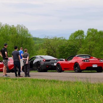 Drive Society - Scenic drive with the club on a beautiful Saturday - Car Rental Near Me - Arlington, Virginia