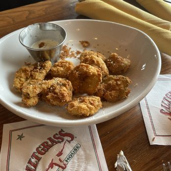 Saltgrass Steak House - Peppers and pickles - American Near Me - Little Rock, Arkansas
