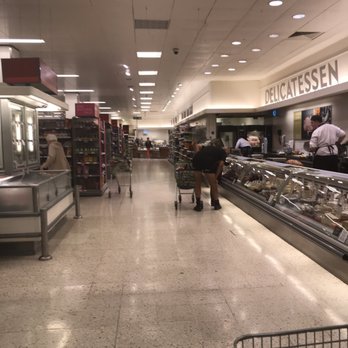 Waitrose & Partners - Inside - Grocery Near Me - Maidenhead, WNM