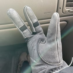 Yankee Upholstery - Gloves