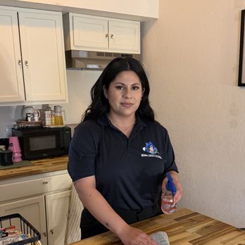 Mama Coco's Cleaning - Getting your countertops spotless! - Home Cleaning Near Me Mama Coco's Cleaning - Getting your countertops spotless! - Home Cleaning Near Me