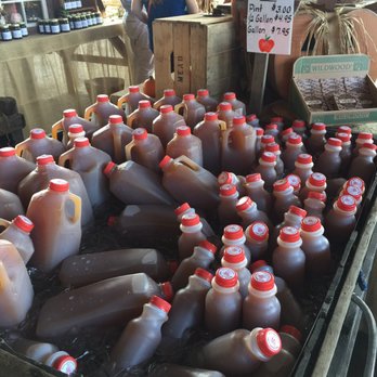 Outhouse Orchards - Fruits & Veggies Near Me - North Salem, New York
