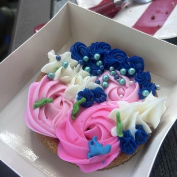 Dockside Donuts - Bakeries Near Me - Buckeye Lake, Ohio
