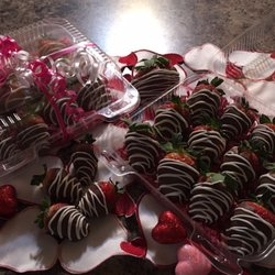Dad's Half Way There Pizza - Chocolate Covered Strawberries