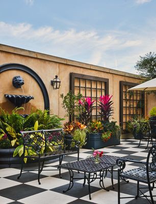 French Quarter Inn by null
