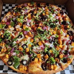 Pizza Twist - Spiced paneer bombay garlic pizzatwist