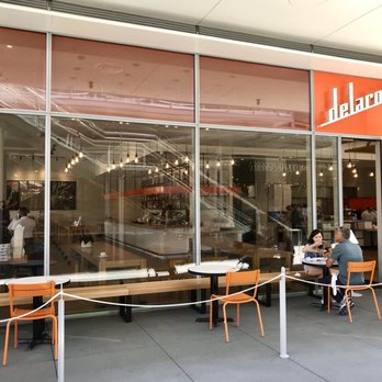 Delarosa Bishop Ranch - Pizza Near Me - San Ramon, California