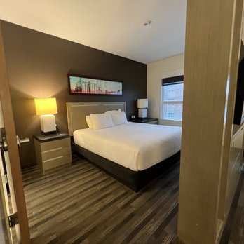 Hyatt House Pittsburgh-South Side - Room 519 - Hotels Near Me - Pittsburgh, Pennsylvania Hyatt House Pittsburgh-South Side - Room 519 - Hotels Near Me - Pittsburgh, Pennsylvania