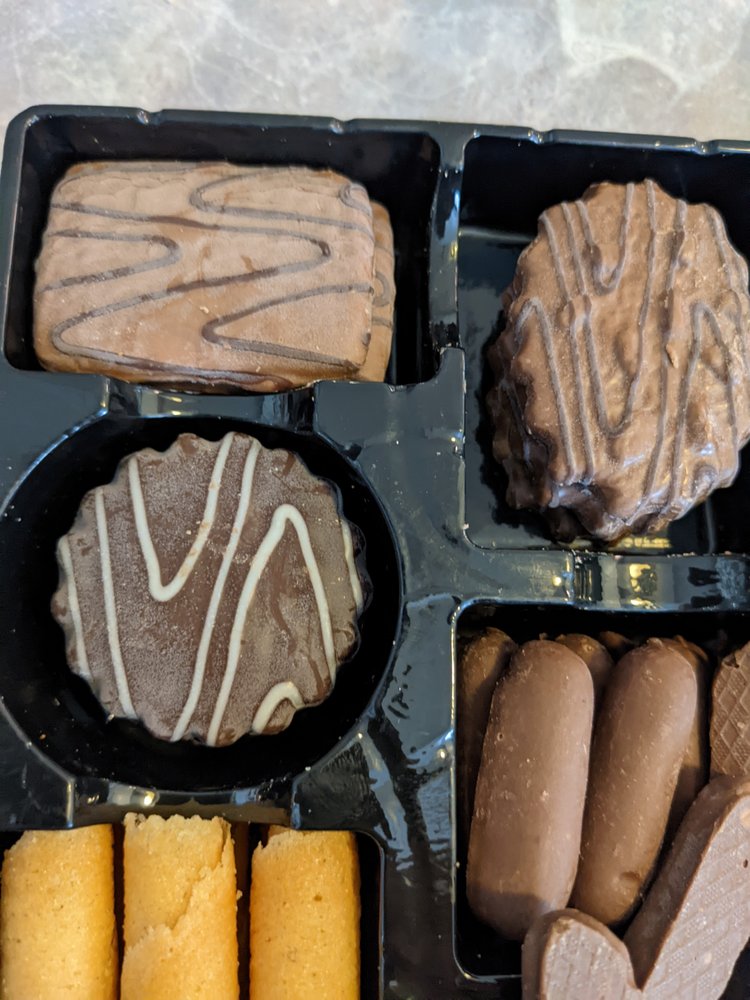 LONGO’S - Updated February 2026 - 12 Photos & 32 Reviews - 100 King ...