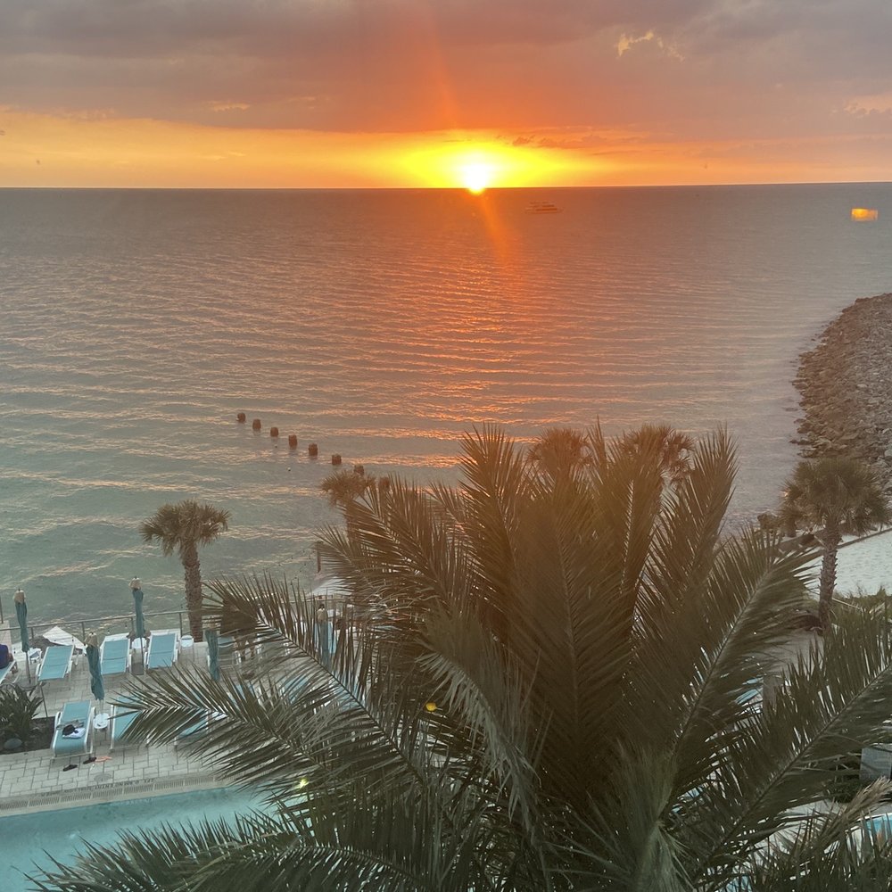 Opal Sands - Sunset - Resorts Near Me - Clearwater Beach, Florida Opal Sands - Sunset - Resorts Near Me - Clearwater Beach, Florida