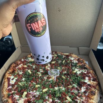 Finas Trattoria - Ube taro boba and large al pastor pizza - Pizza Near Me - San Pablo, California