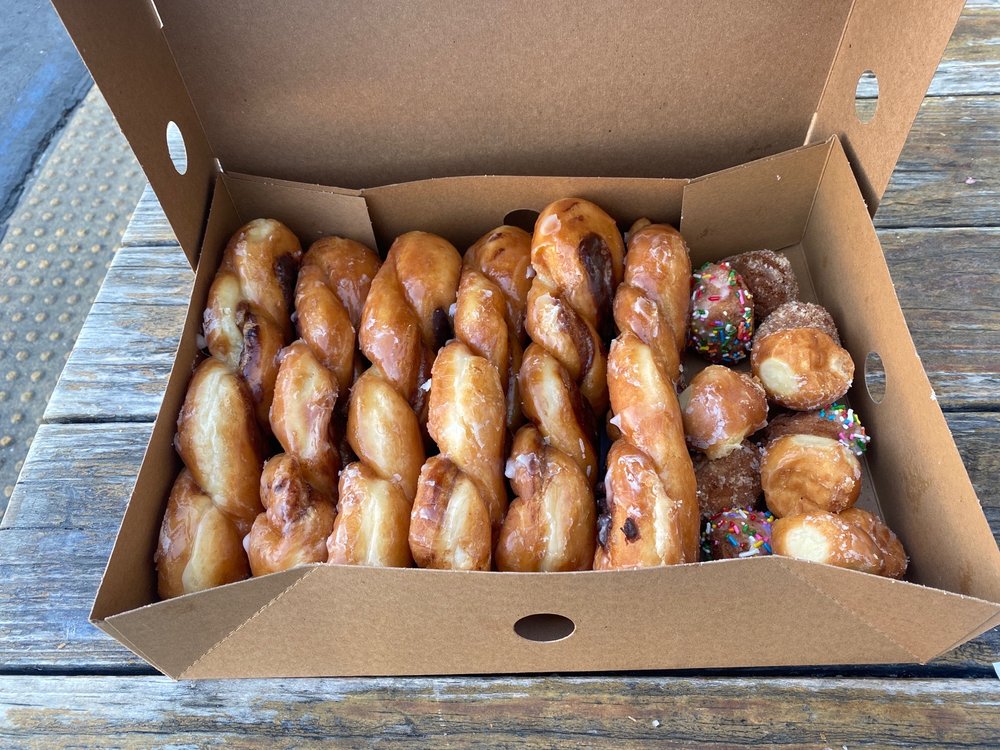 SURFIN’ DONUTS COFFEE HOUSE 110 Photos & 206 Reviews 1822 S El