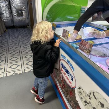 Botana Time - Botana Time - Ice Cream & Frozen Yogurt Near Me - Lexington, North Carolina Botana Time - Botana Time - Ice Cream & Frozen Yogurt Near Me - Lexington, North Carolina