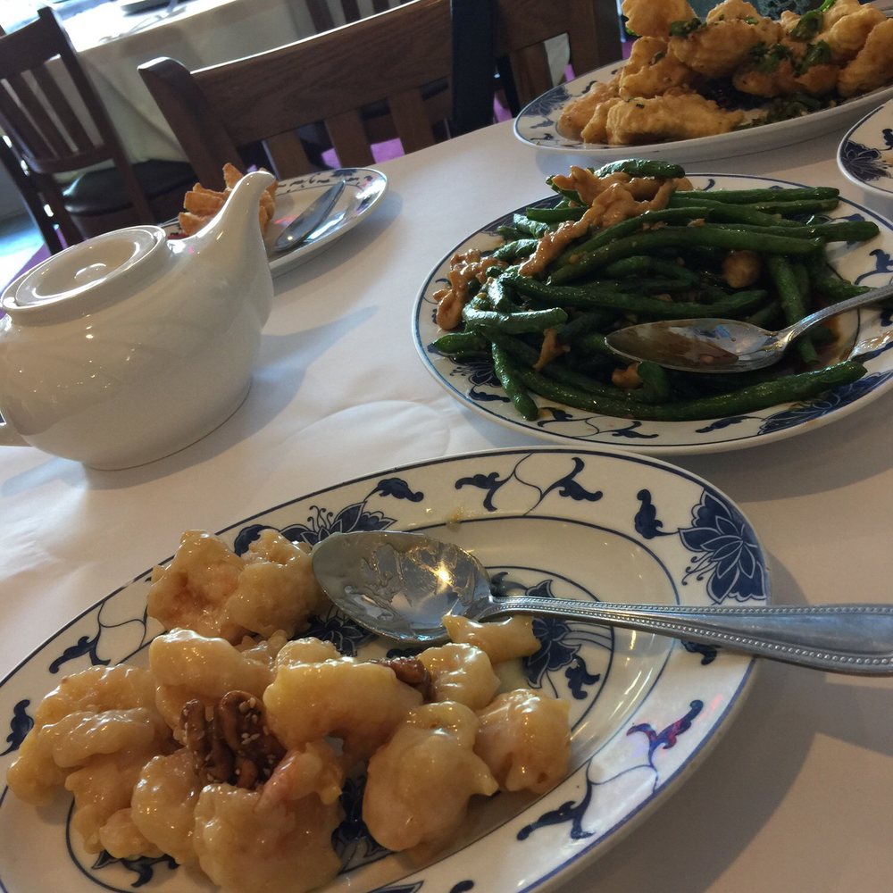 Amazing Kitchen - First time here. Food is really good and fresh! Very pleasant to come across this place. - Chinese Near Me - Tracy, California