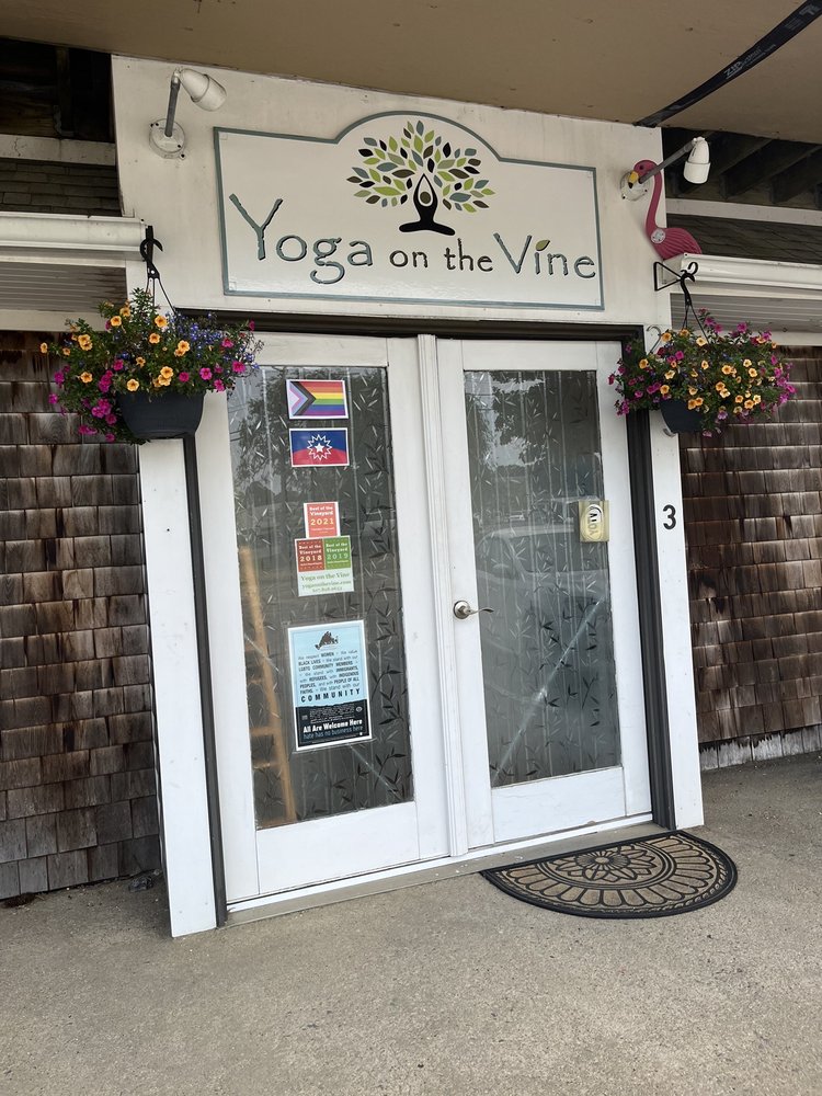 YOGA ON THE VINE Updated September 2024 243 Edgartown Vineyard