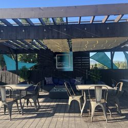 ImPressed Coffee - Seating area