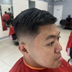 Nostrand Elite - "Fresh cut and style for an effortlessly sharp look. Loving the attention to detail!"