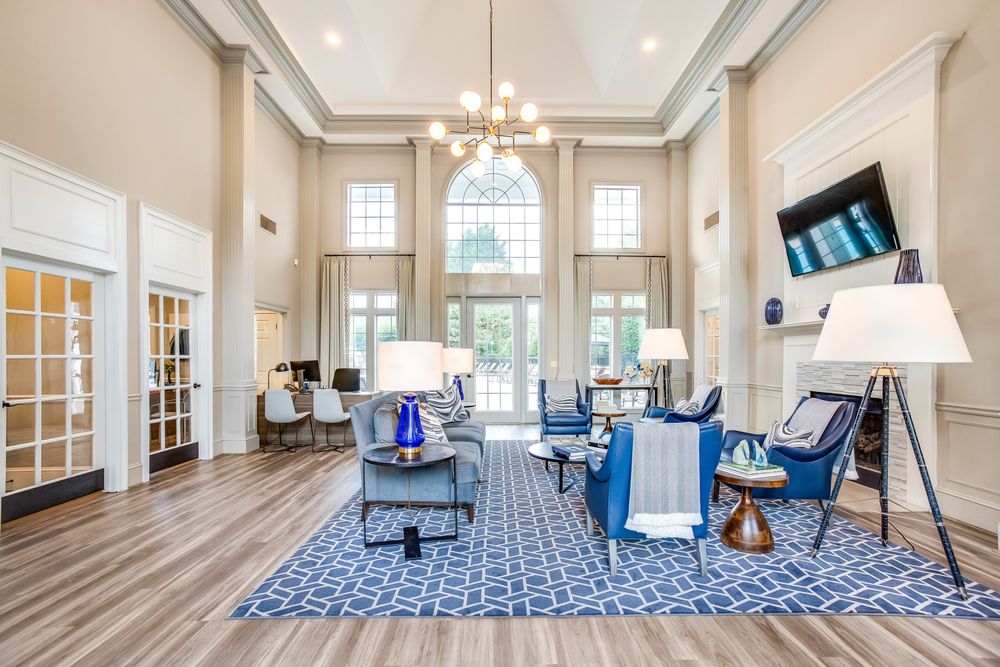 CROWNE GARDENS APARTMENTS Updated August 2024 34 Photos 1511 New