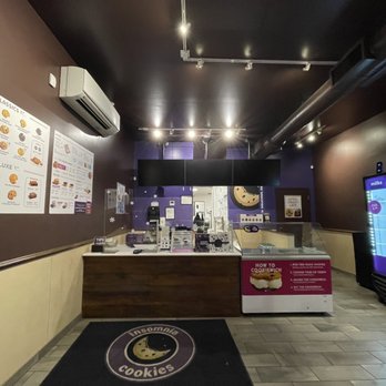 Insomnia Cookies - Interior - Desserts Near Me - Cleveland, Ohio Insomnia Cookies - Interior - Desserts Near Me - Cleveland, Ohio