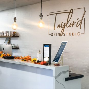 Taylor'd Skin Studio - Beautiful Front Desk - Skin Care Near Me - San Marcos, California Taylor'd Skin Studio - Beautiful Front Desk - Skin Care Near Me - San Marcos, California
