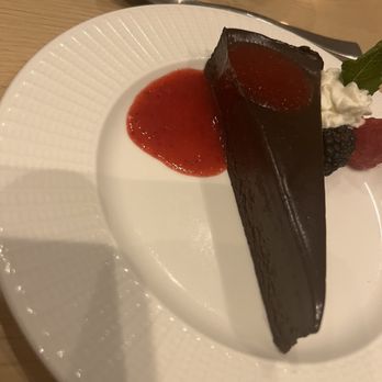Eldr+Rime - Flourless cake - New American Near Me - Wauwatosa, Wisconsin Eldr+Rime - Flourless cake - New American Near Me - Wauwatosa, Wisconsin