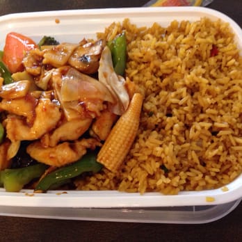 China Inn - Chicken with garlic sauce combo - Chinese Near Me - Greenfield, Indiana China Inn - Chicken with garlic sauce combo - Chinese Near Me - Greenfield, Indiana