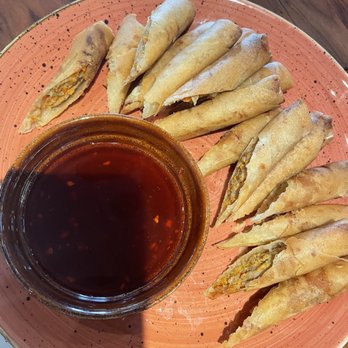 Avenida Restaurant - Lumpia - Filipino Near Me - San Mateo, California