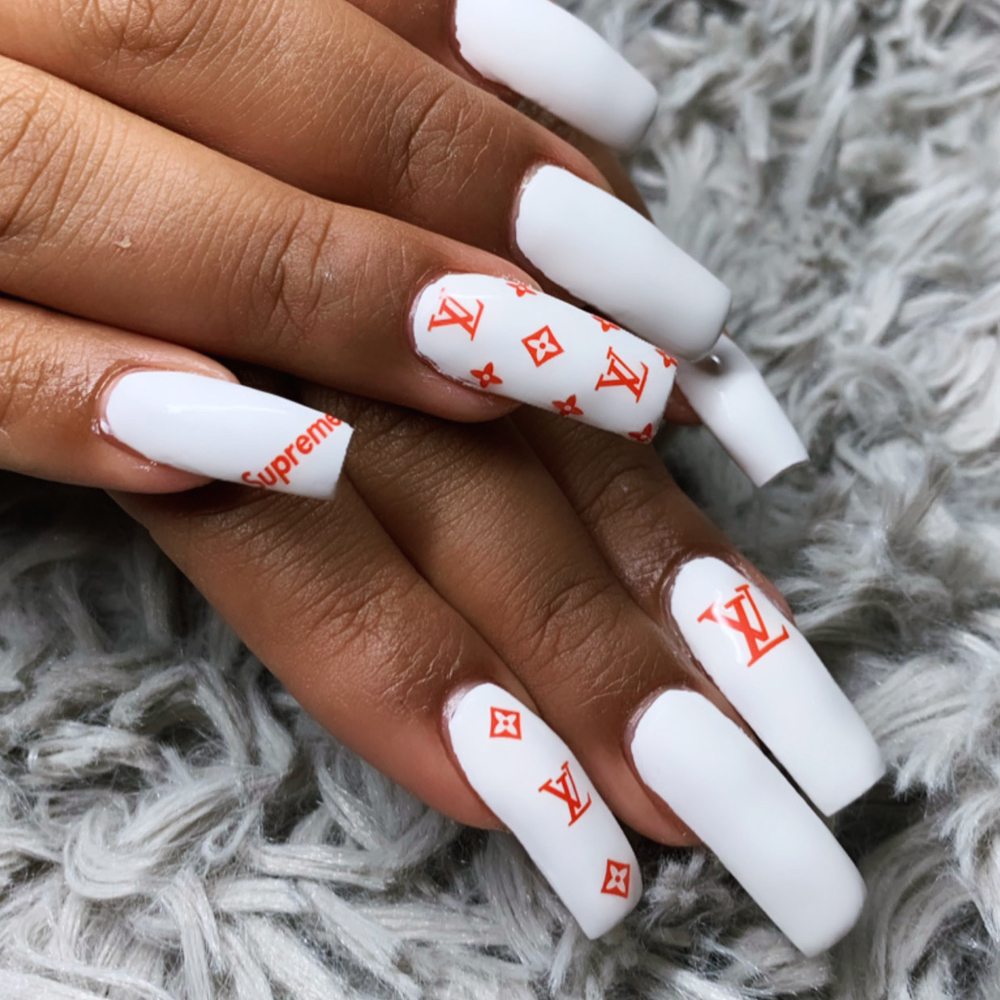 Claws By Cavi Logo