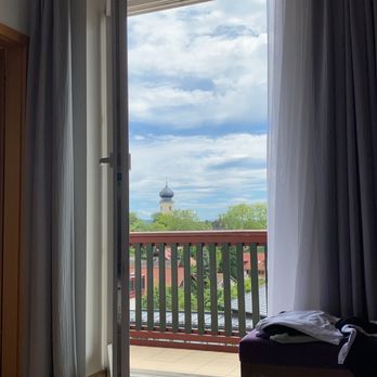 Hotel Seeblick - Zimmer Blick - Hotels Near Me - Bernried, BY