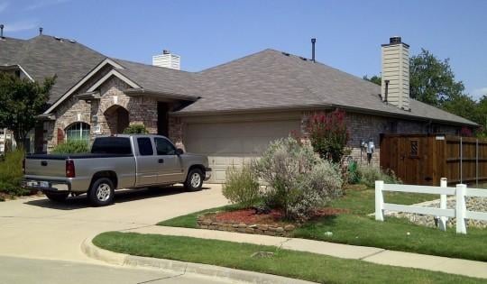 Slide of Bravo Roofing & Gutters