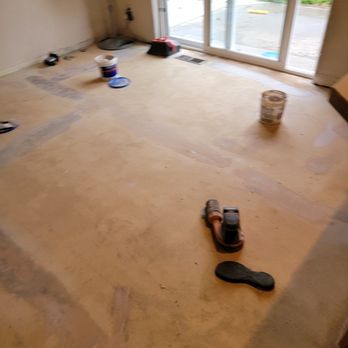 Dilon's Build And Repair - Sanding a client's subfloor so I can put in new flooring - Flooring Near Me - Milton-Freewater, Oregon Dilon's Build And Repair - Sanding a client's subfloor so I can put in new flooring - Flooring Near Me - Milton-Freewater, Oregon