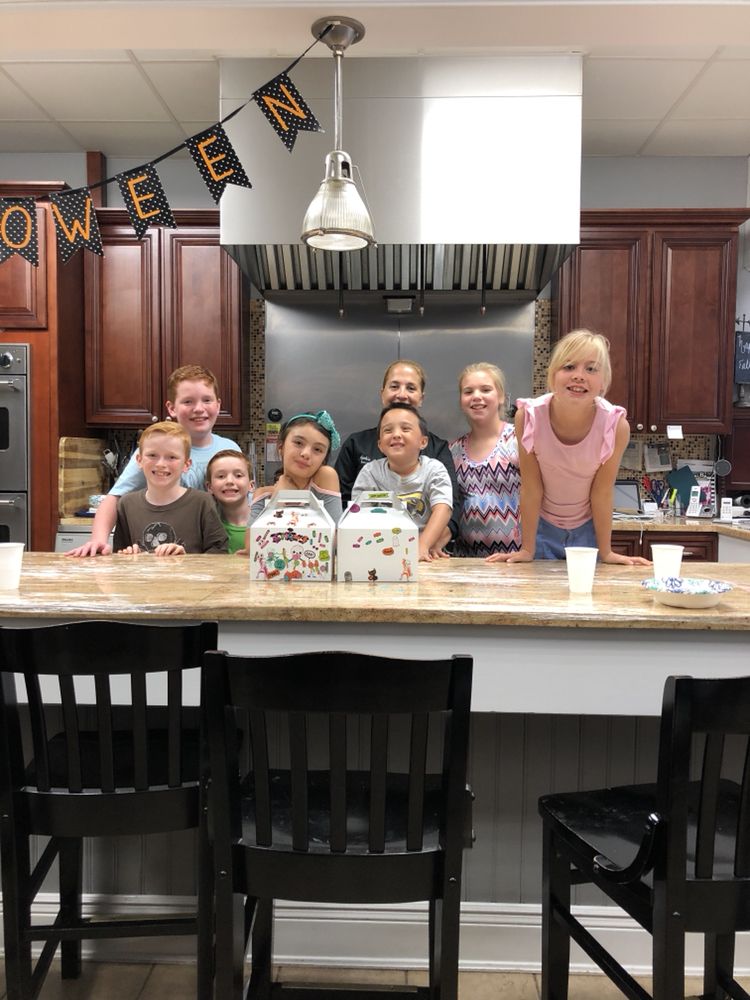 THE WELL SEASONED CHEF 11 Photos 45 New Hyde Park Rd, Garden City