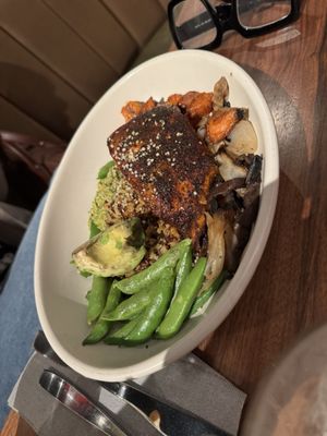 True Food Kitchen by null