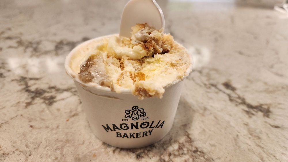 MAGNOLIA BAKERY MOYNIHAN TRAIN HALL Updated October 2024 369