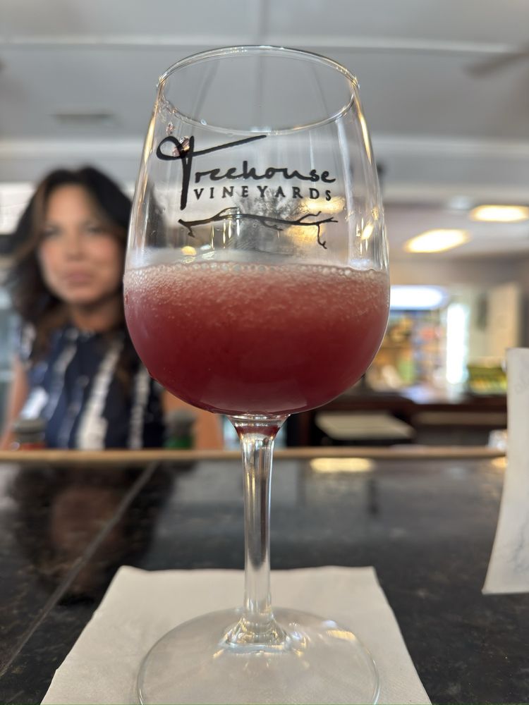 Treehouse Vineyards - vineyard in Monroe, NC