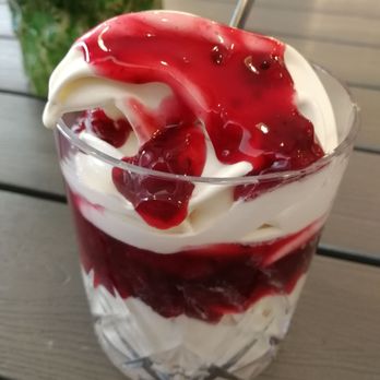 Sylter Eiszauber - Ice Cream & Frozen Yogurt Near Me - Sylt, SH Sylter Eiszauber - Ice Cream & Frozen Yogurt Near Me - Sylt, SH