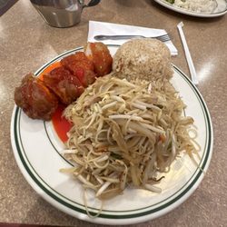 Panda House Chinese Restaurant - Lunch #7 sweet and sour chicken/pork rice/chow fun  delicious