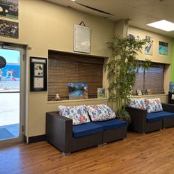 Ruff House Pet Resort - Lobby