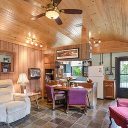 Little Eazy Guest House - Living room & Kitchen