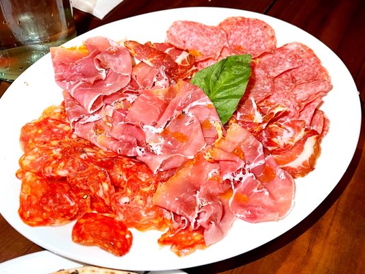 Pizzeria 22 by null