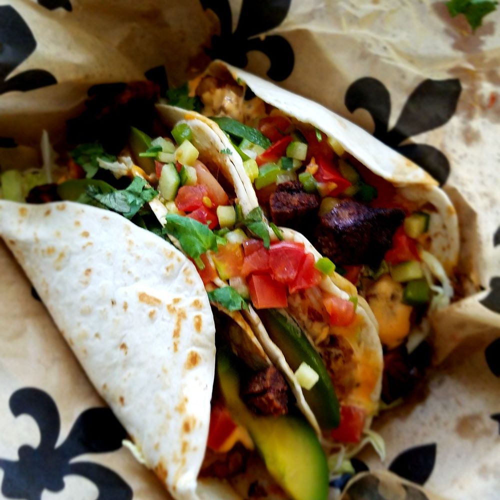 Dat Truck - Food Trucks Near Me Dat Truck - Food Trucks Near Me
