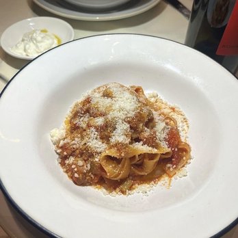 Felice 56 - Italian Near Me - New York, New York