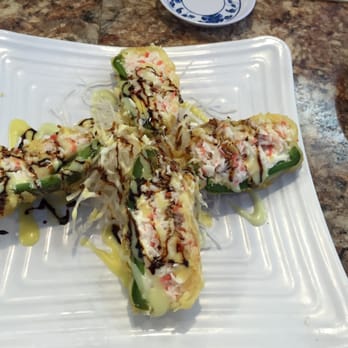 Umi Sushi - Small stuffed jalapeño - Sushi Bars Near Me - Vacaville, California