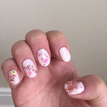 Avanti Nail Spa - Nail Salons Near Me - Dacula, Georgia