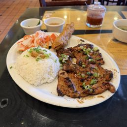 Grilled chicken, shrimp/sugarcane drumstick, broken rice. Grilled chicken, shrimp/sugarcane drumstick, broken rice.
